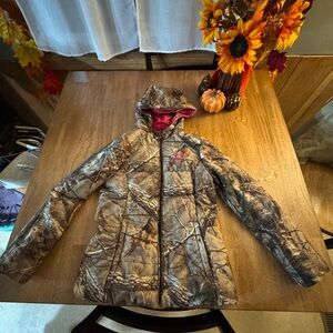 Women’s Realtree Camouflage Jacket with Pink Highlights
